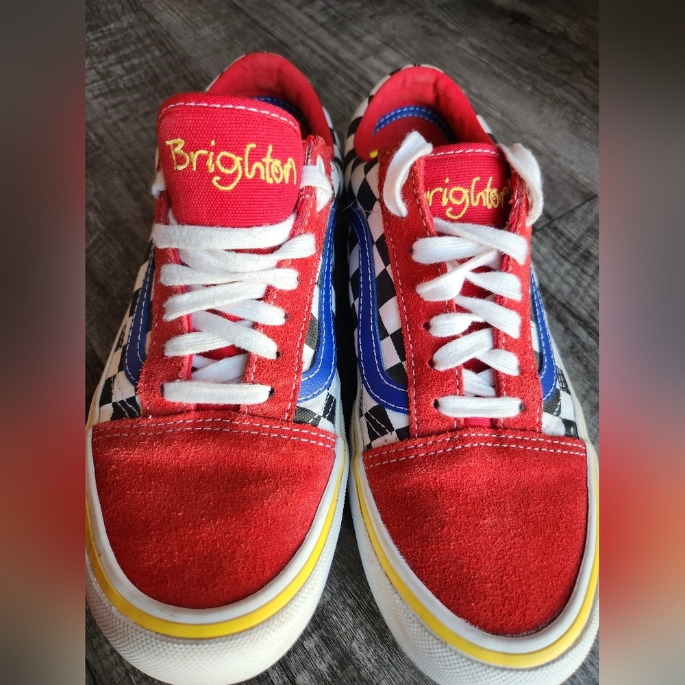 Vans Of The Wall Brighton Mens 6 Red and Blue Sneakers Suede Canvas Low Top